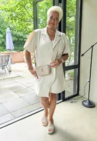 Image BEIGE BEAUTY