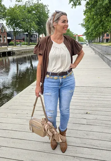 Image BRUIN, BEIGE & BEAUTIFUL