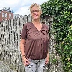 Top VERA KRYSTAL