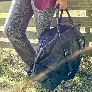 Tas LUSIA