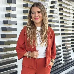 Jasje SELENA OLINE