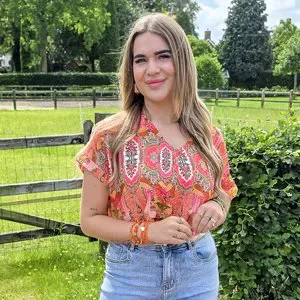 Top AMBER ELYSE
