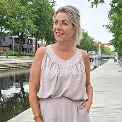 Top AMBER YADA